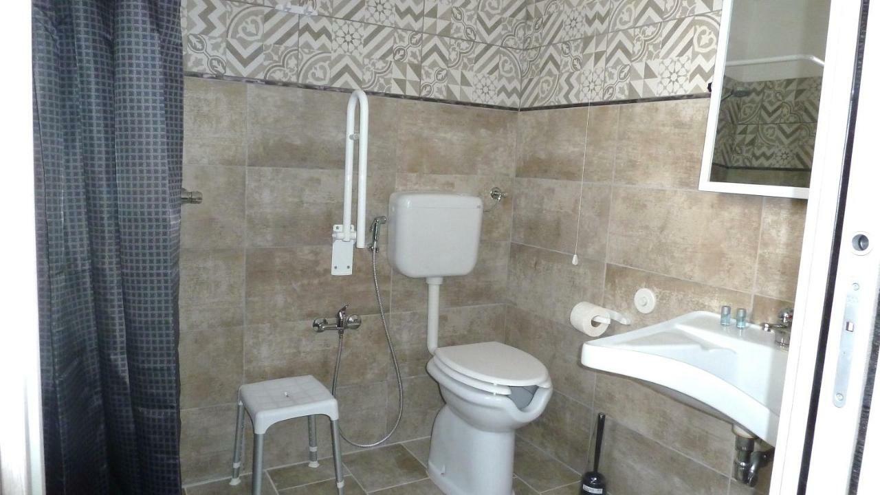 Regina Isabella Rooms Сан-Фока Экстерьер фото